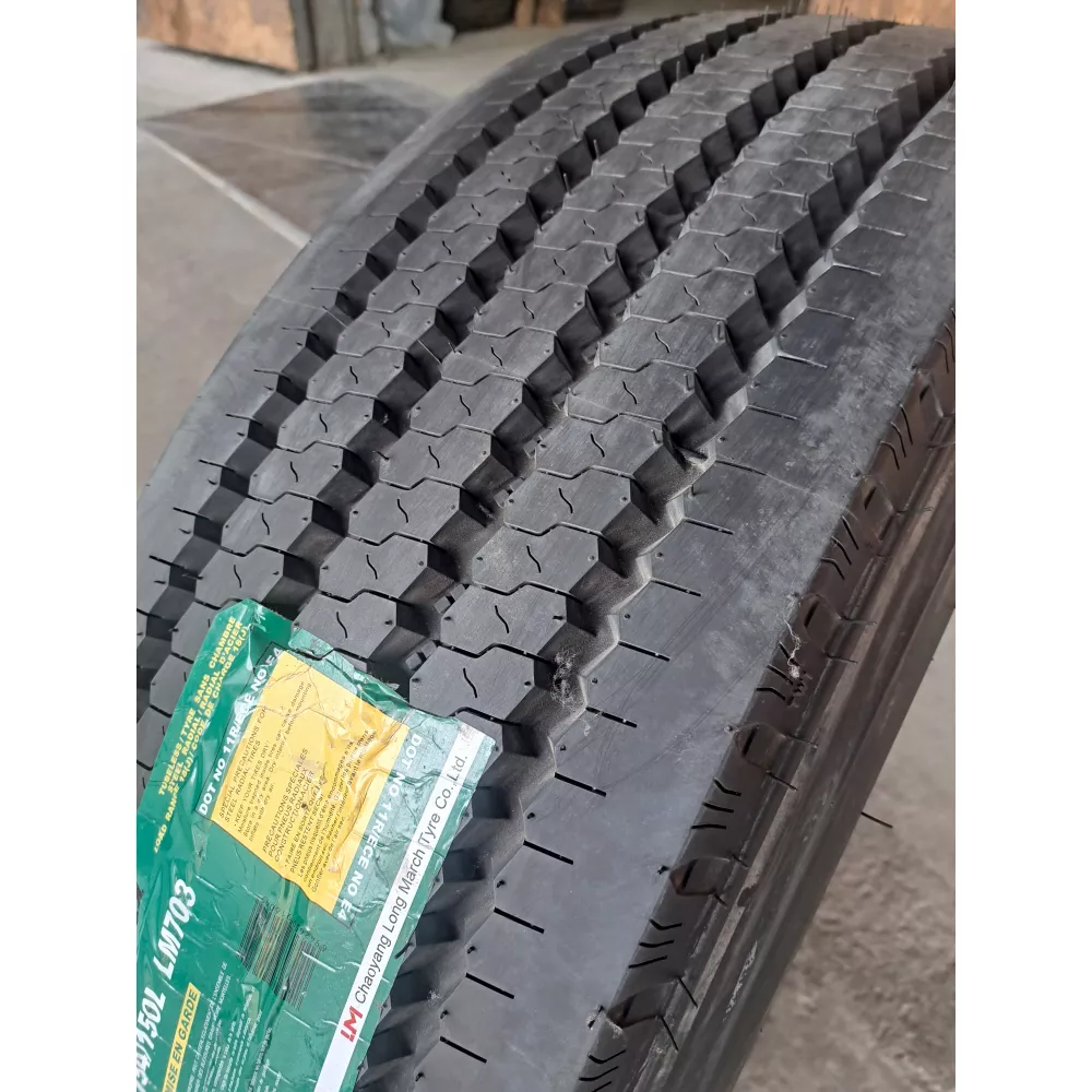 Грузовая шина 315/70 R22,5 Long March LM-703 18PR в Ноябрьске